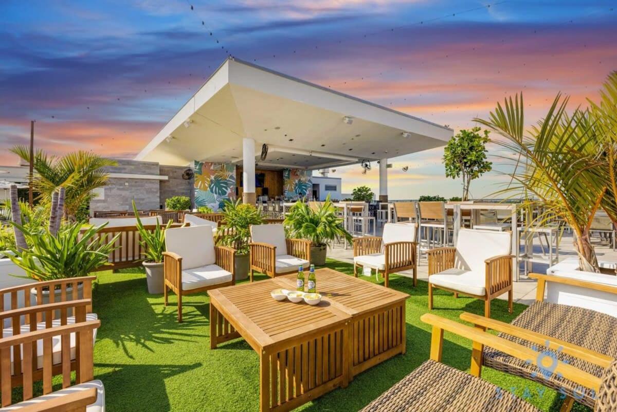 Best Stay - Rooftop Pool & Hot Tub - Hollywood Beach المظهر الخارجي الصورة